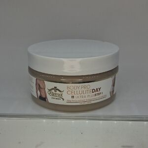 Eterna Body Pro Cellulite Day Cream - white and tan